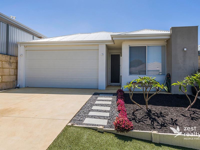 13 Brolo Street, Sinagra WA 6065