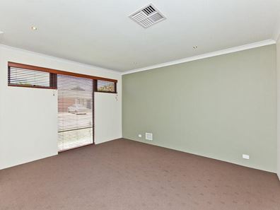 9  Flame Tree Loop, Baldivis WA 6171