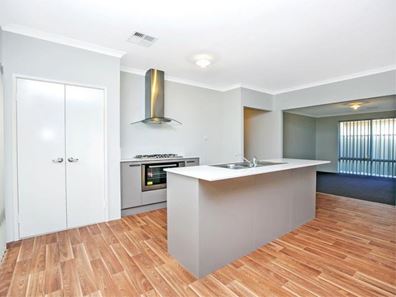 16 Sorbonne Turn, Aubin Grove WA 6164