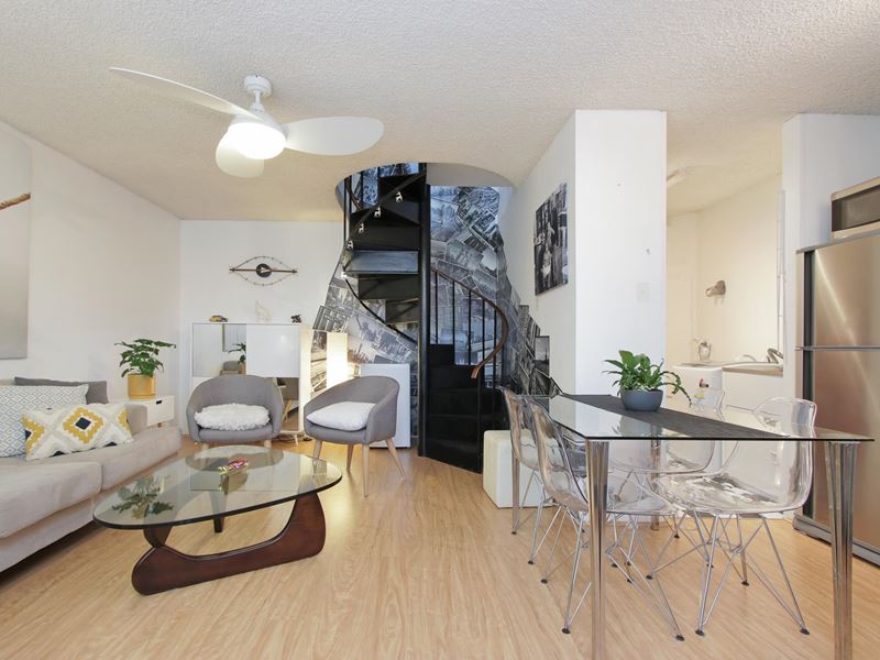 5/246 Flinders Street, Yokine WA 6060