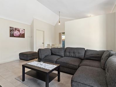24/177 Daly Street, Belmont WA 6104