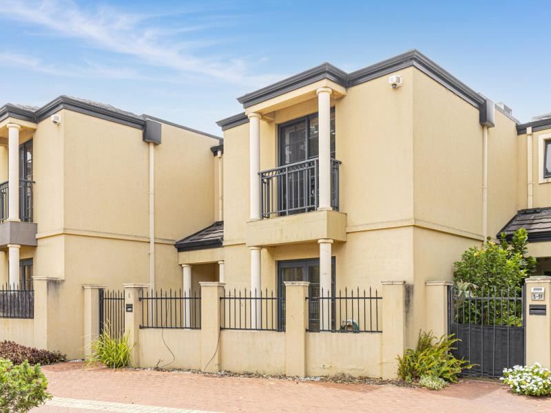 4/51 Grand Boulevard, Joondalup WA 6027