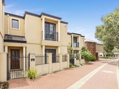 4/51 Grand Boulevard, Joondalup WA 6027
