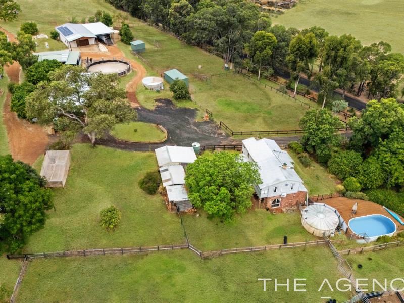 161 Breeze Road, Gidgegannup WA 6083