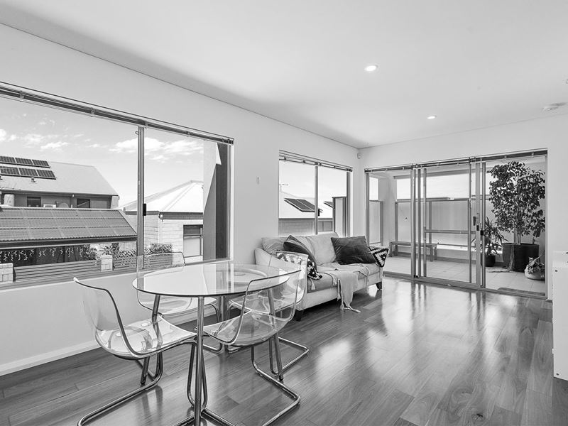 4/153 Westview Street, Scarborough