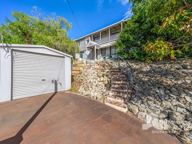 8 Martin Court, Binningup WA 6233
