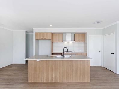 77 Painted Parkway, Alkimos WA 6038