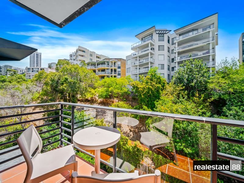 306/112 Mounts Bay Road, Perth WA 6000