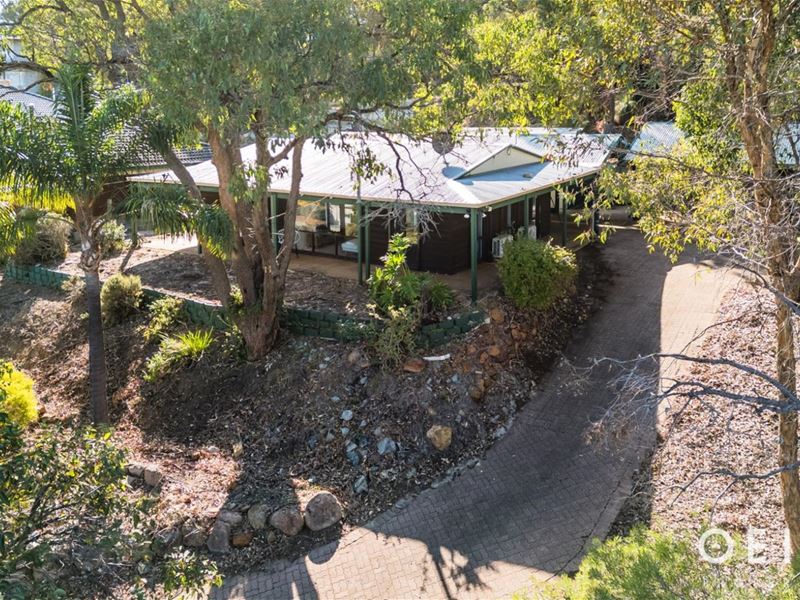 28 Harrison Road, Mount Richon WA 6112