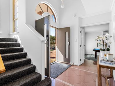23 Urbahns Way, Hillarys WA 6025