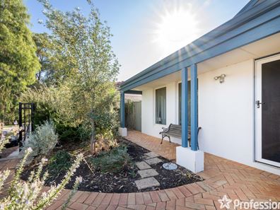19 Lyndhurst Crescent, Wellard WA 6170