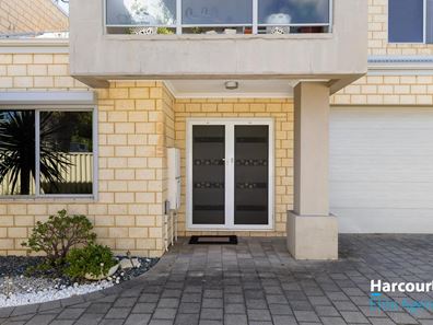 2/205 Kent Street, Rockingham WA 6168