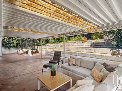 12 Graphic Court, Beldon WA 6027
