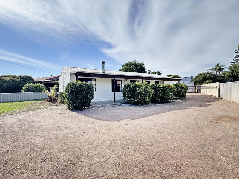 34 Easton Road, Castletown