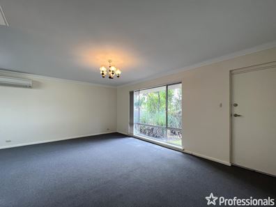149 Grove Road, Lesmurdie WA 6076