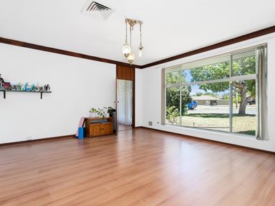 246 Riseley Street, Booragoon WA 6154