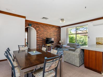 246 Riseley Street, Booragoon WA 6154