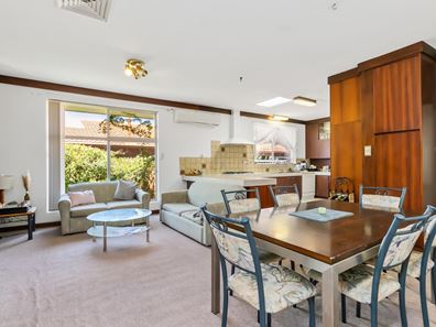246 Riseley Street, Booragoon WA 6154