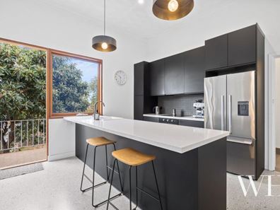 33 Solomon Street, Fremantle WA 6160