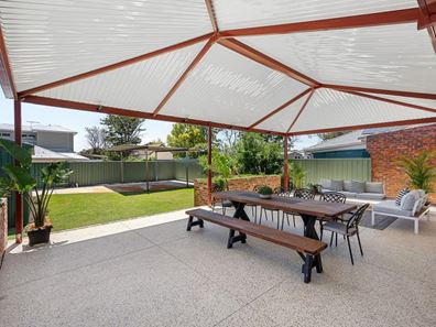 34 Collier Street, Wembley WA 6014