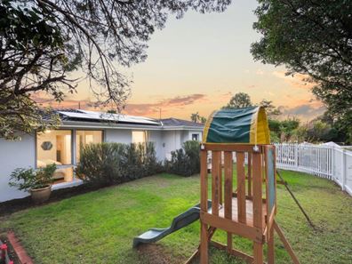 6 Wincanton Road, Karrinyup WA 6018