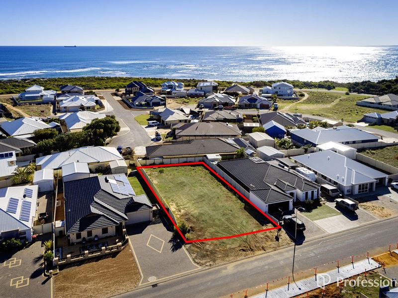 142 Glenfield Beach Drive, Glenfield WA 6532