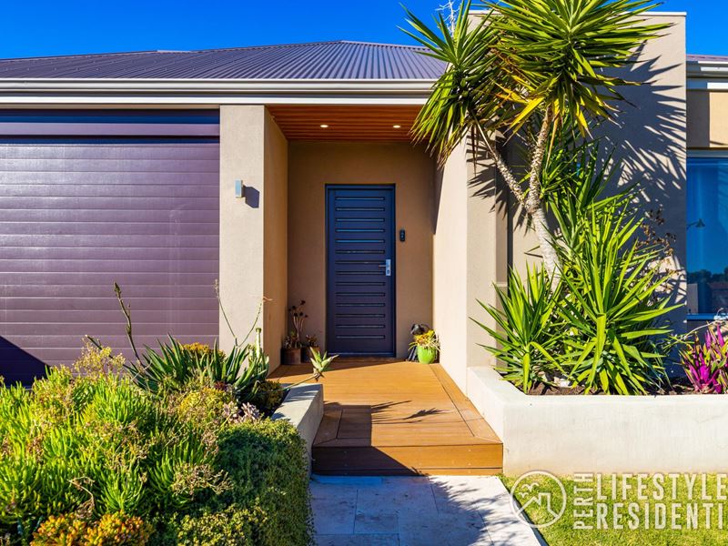 17 Hamelin Street, Two Rocks WA 6037