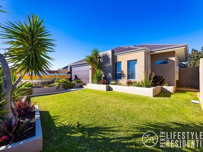 17 Hamelin Street, Two Rocks WA 6037
