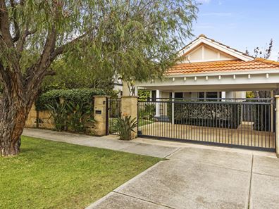 67 Hawkstone Street, Cottesloe WA 6011