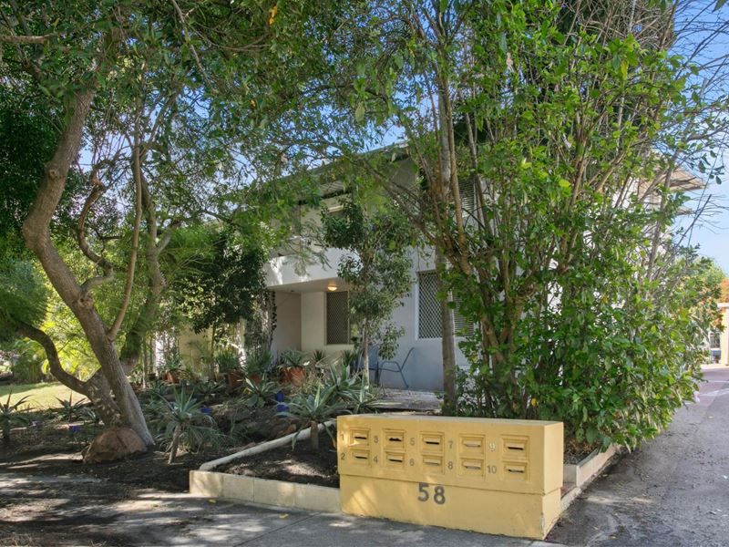 9/58 Cunningham  Terrace, Daglish WA 6008