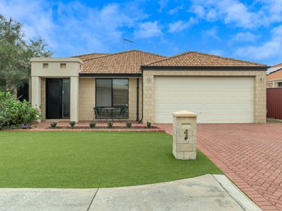 4 Jonah Way, Canning Vale WA 6155
