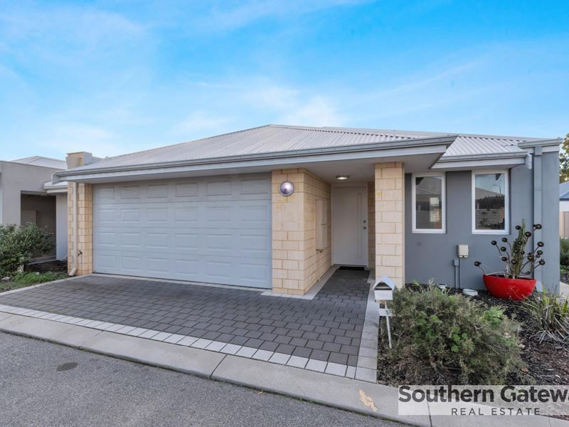 1 Gaffin Way, Kwinana Town Centre