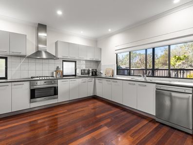 44 Kapang Drive, Cable Beach WA 6726
