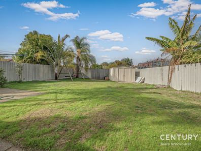 7 Cerutty Street, Huntingdale WA 6110