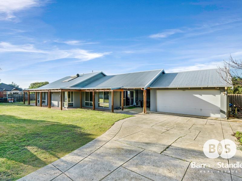 15 Hutt Drive, Dalyellup WA 6230