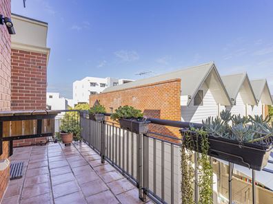 14/153 Harold Street, Highgate WA 6003
