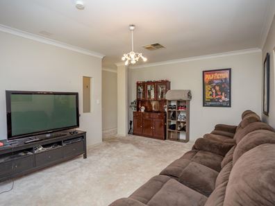 5 Harber Drive, Armadale WA 6112