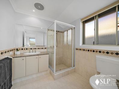 23 The Oval, Madeley WA 6065