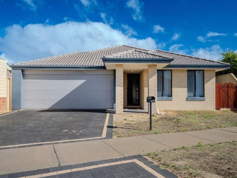 42 Redington Dve, Butler WA 6036