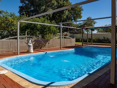 8 Carmody Road, Waikiki WA 6169