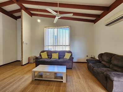 27 Baston Street, Carnarvon WA 6701