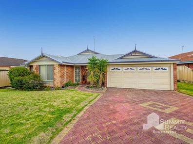 12 Lusitano Avenue, Eaton WA 6232