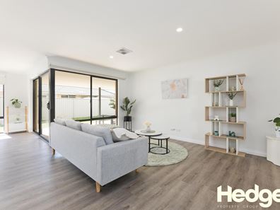 9 Liriope Parkway, Sinagra WA 6065