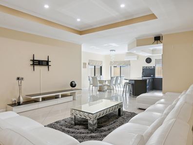 10 Fermoy Link, Darch WA 6065