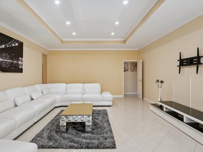 10 Fermoy Link, Darch WA 6065