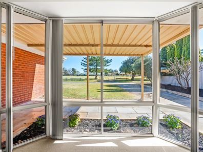 9 Hinds Court, Waikiki WA 6169