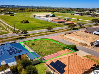 32 Moorings Loop, Sunset Beach WA 6530