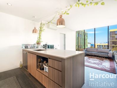 412/8 Tassels Place, Innaloo WA 6018