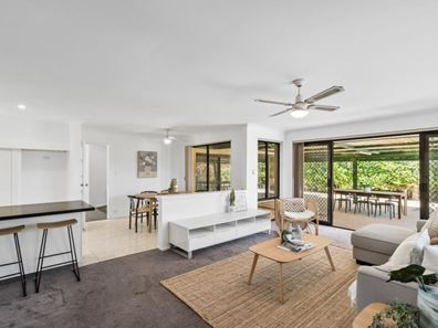 218 Dampier Avenue, Kallaroo WA 6025
