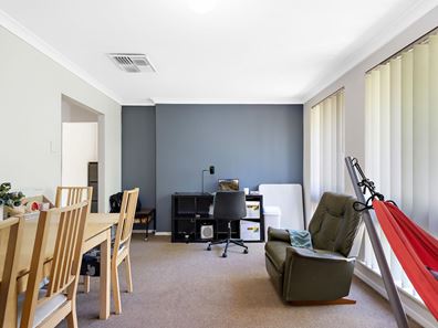 194 Bickley Rd, Beckenham WA 6107